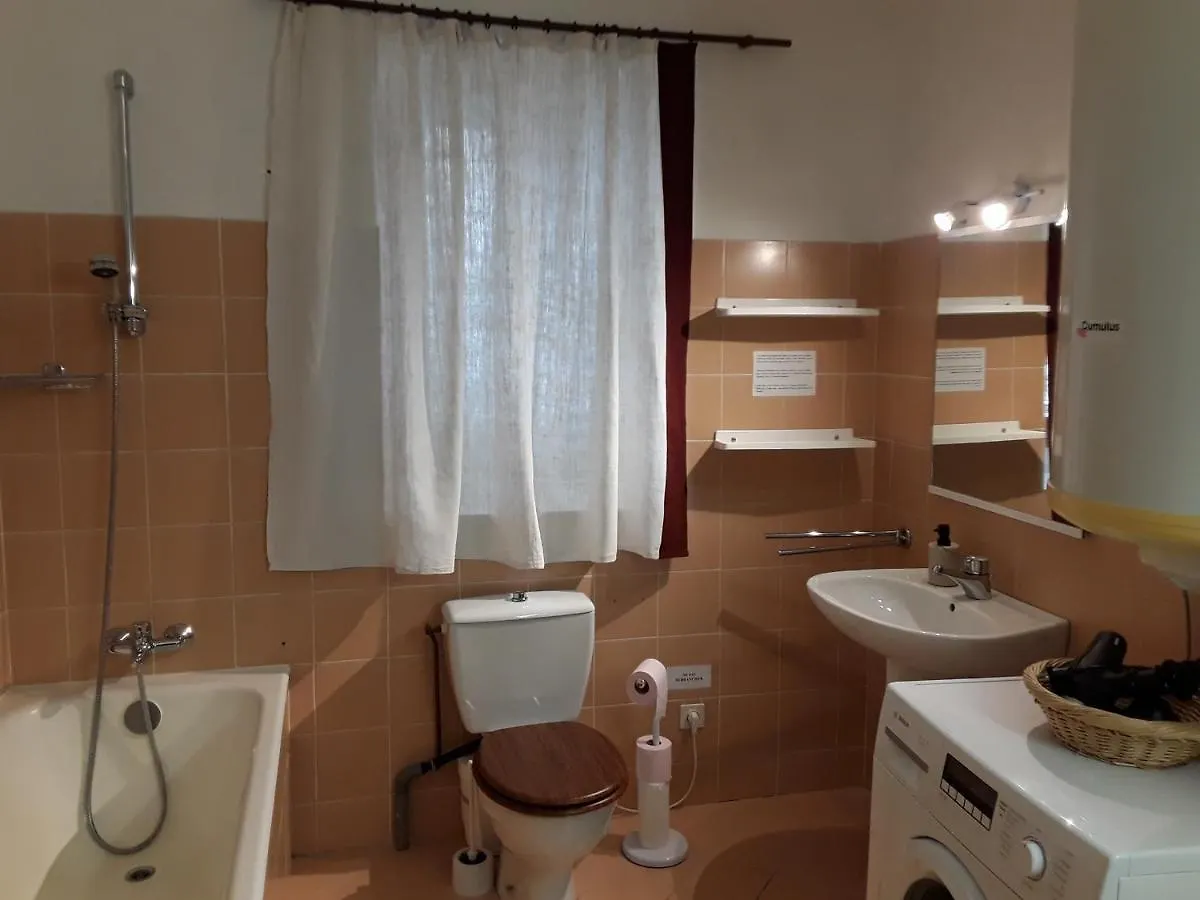 Deux chambres chez l'habitant Die 0*,